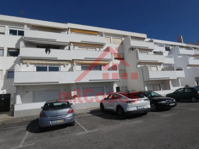 Apartamento T2 para Arrendamento em A dos Cunhados e Maceira Foto 26