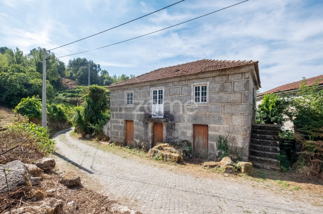 Moradia T3 para Venda em Gove Foto 23