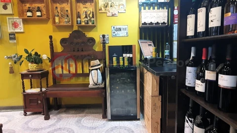 Loja para Cedência de Quotas em Quinta do Conde