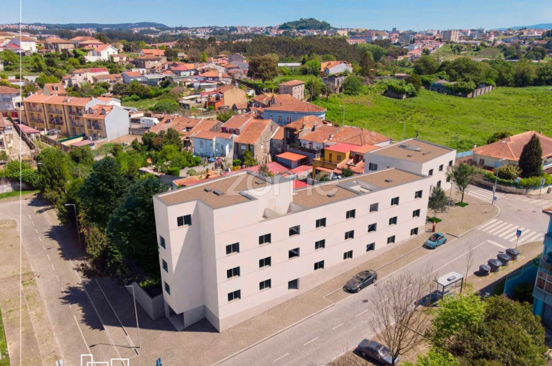 Apartamento T2 para Venda em Campanhã Foto 9