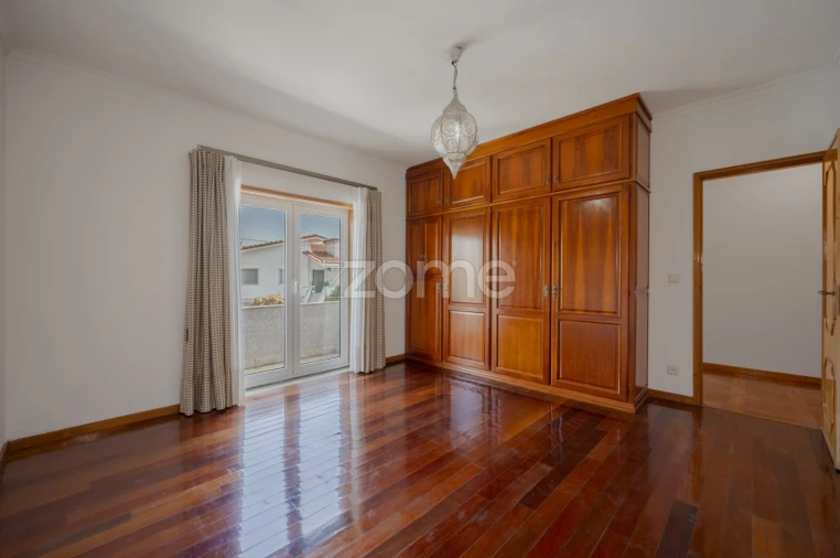 Moradia T5 para Venda em Ruivães e Novais Foto 20