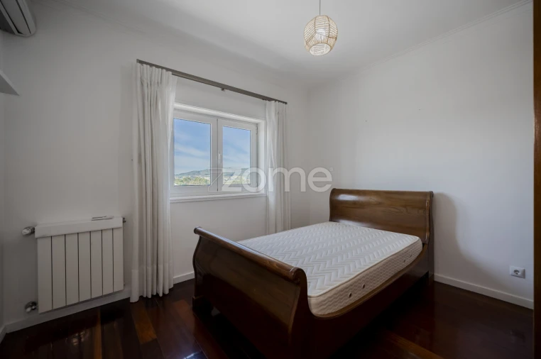 Moradia T5 para Venda em Ruivães e Novais Foto 25