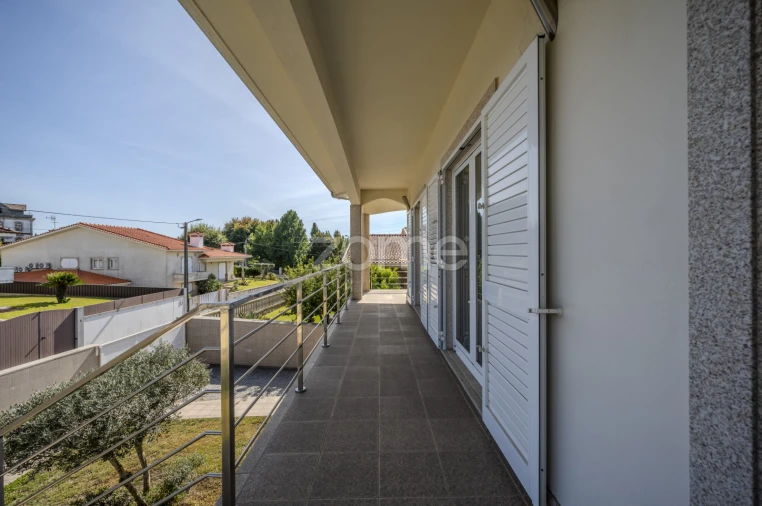 Moradia T5 para Venda em Ruivães e Novais Foto 29