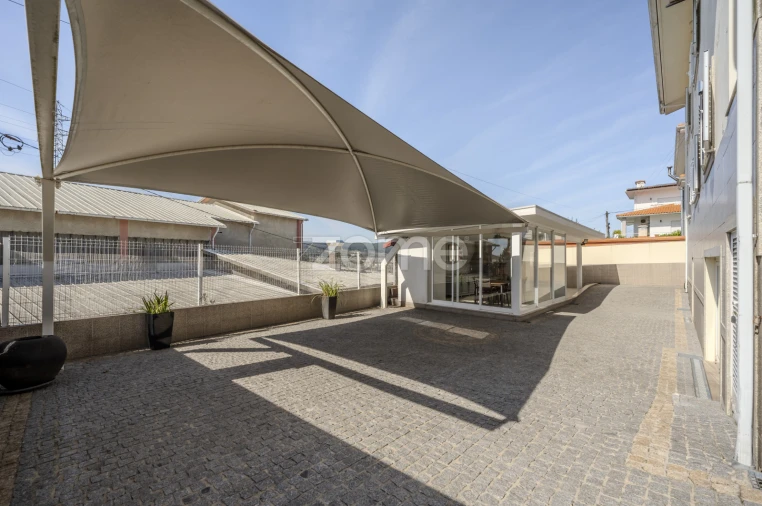 Moradia T5 para Venda em Ruivães e Novais Foto 31