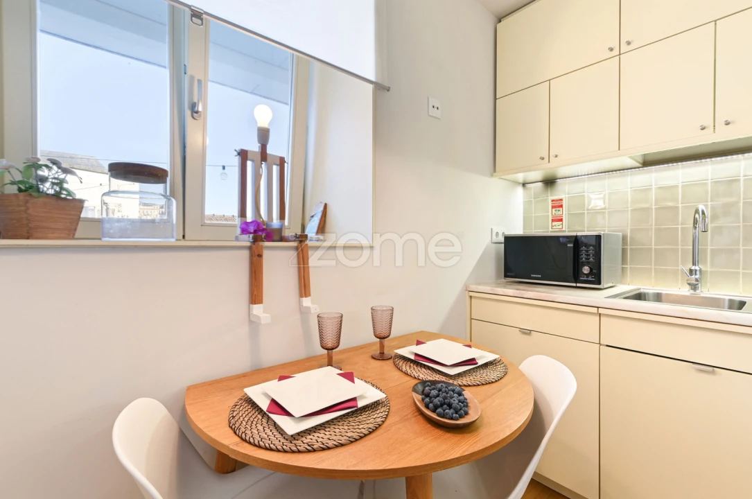 Apartamento T1 para Venda em Cedofeita, Santo Ildefonso, Sé, Miragaia, São Nicolau e Vitória Foto 5