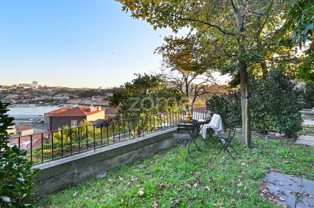 Apartamento T1 para Venda em Cedofeita, Santo Ildefonso, Sé, Miragaia, São Nicolau e Vitória Foto 15