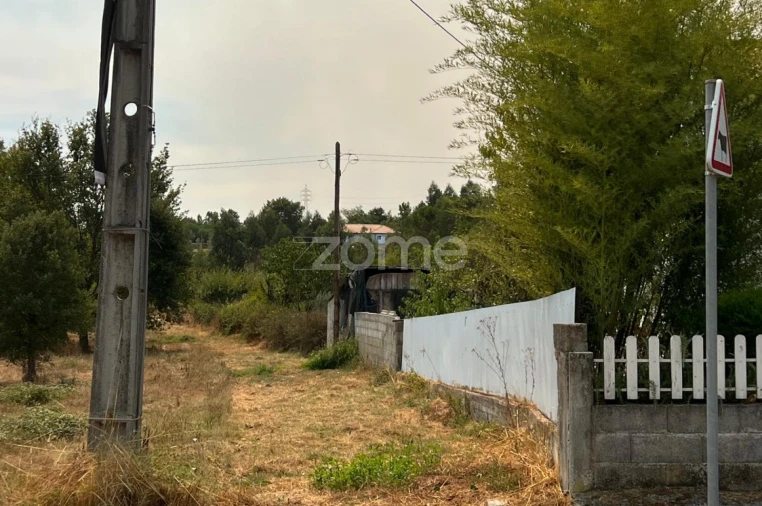 Terreno para Venda em Paranhos Foto 17