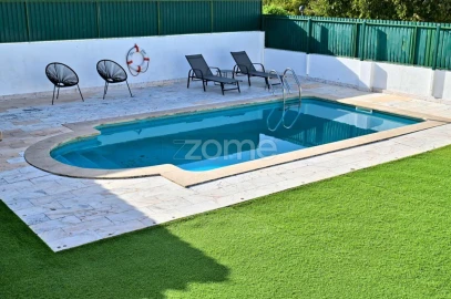 Moradia T4 para Venda em Agualva e Mira-Sintra