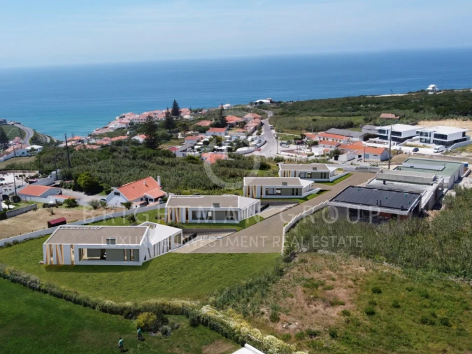 Moradia T4 para Venda em Colares Foto 23