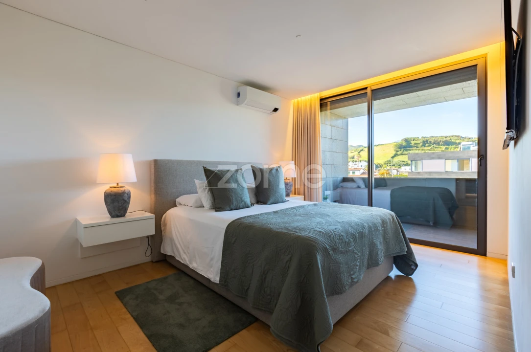 Apartamento T3 para Venda em Rosto do Cão (Livramento) Foto 10