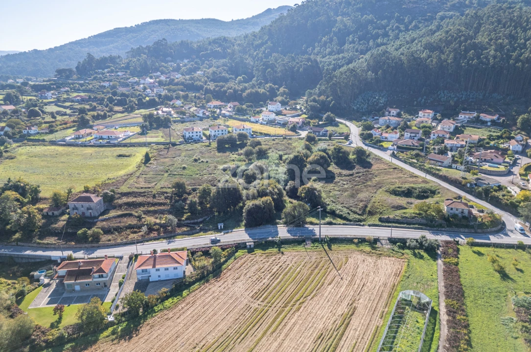 Terreno para Venda em Reboreda e Nogueira Foto 8
