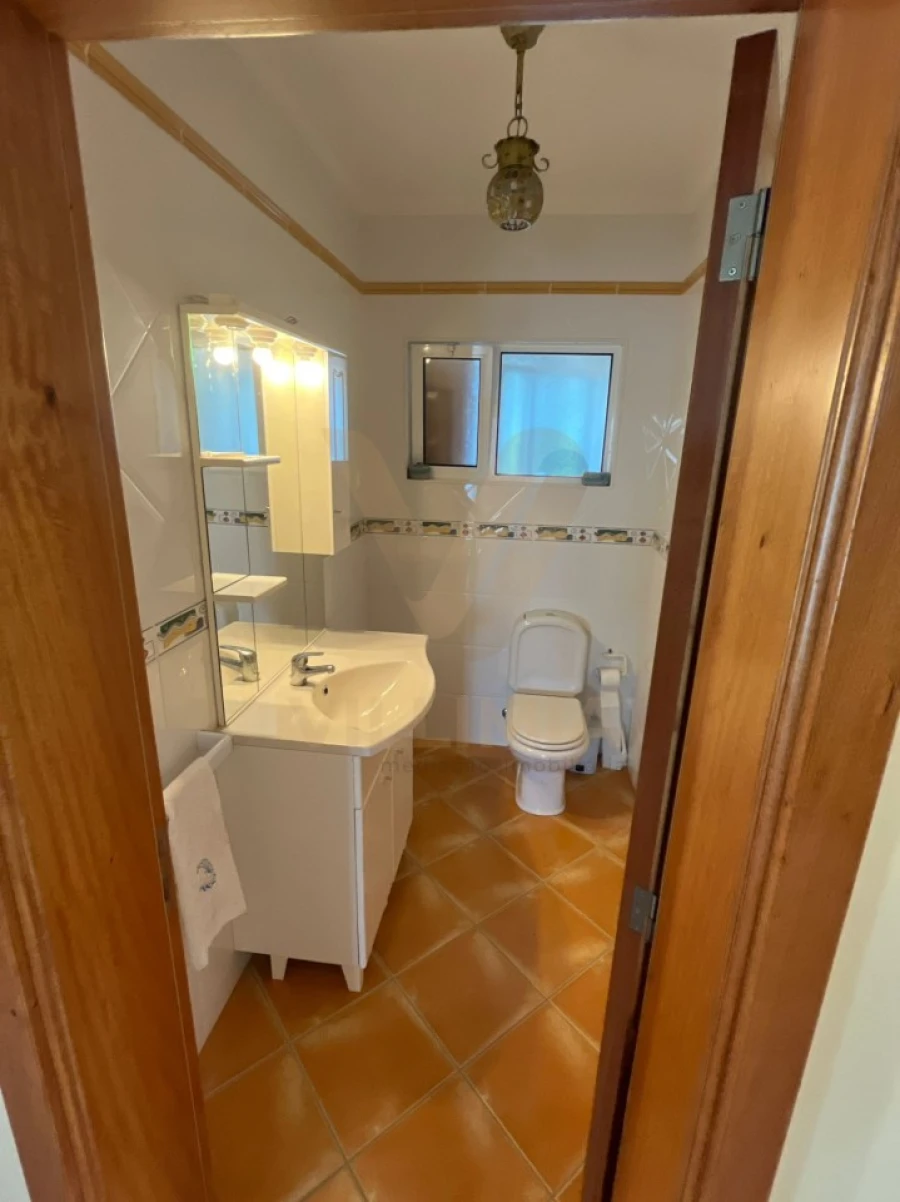 Moradia T5 para Venda em Cunha Foto 18