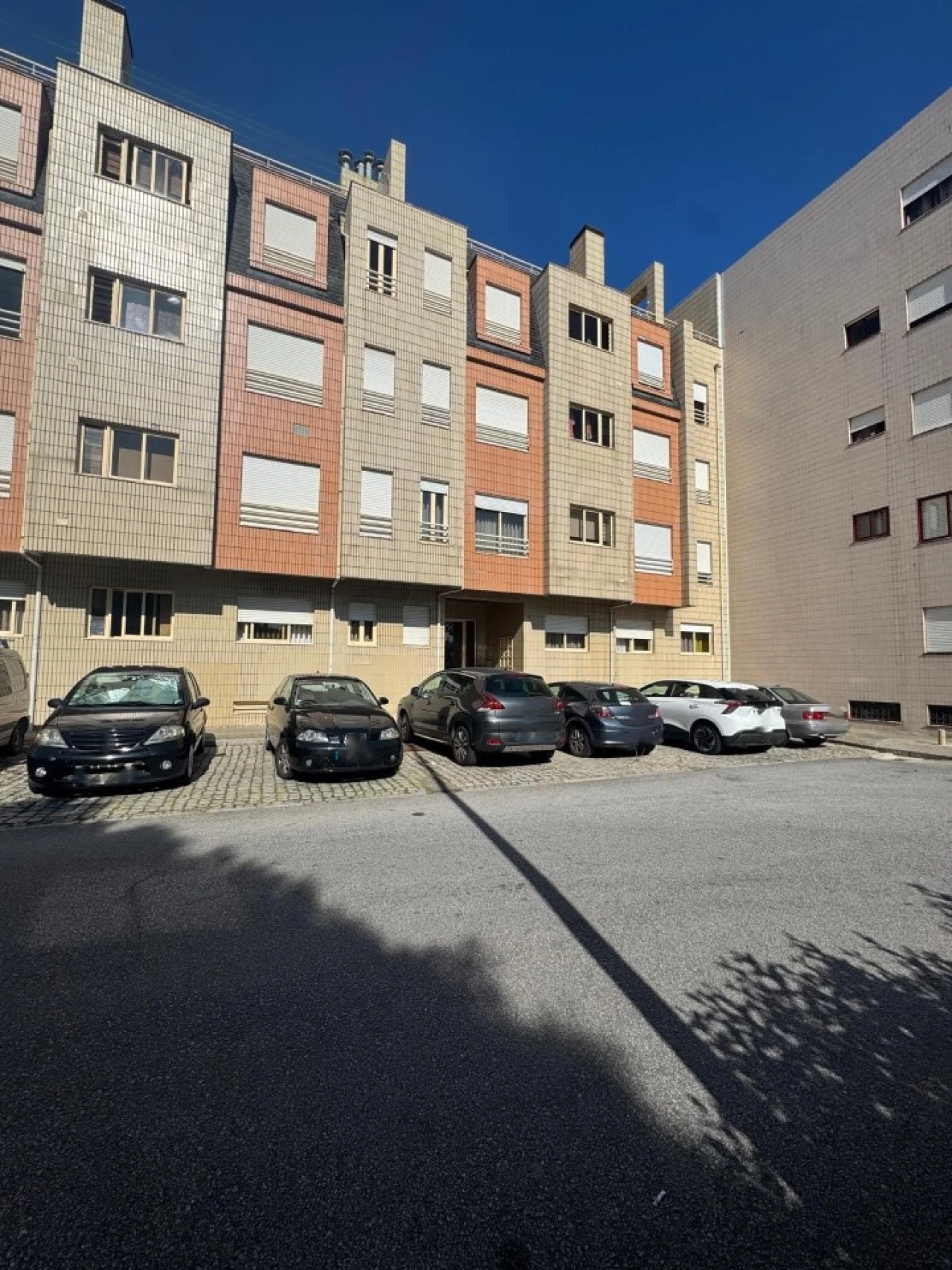 Apartamento T2 para Venda em Mafamude e Vilar do Paraíso Foto 18