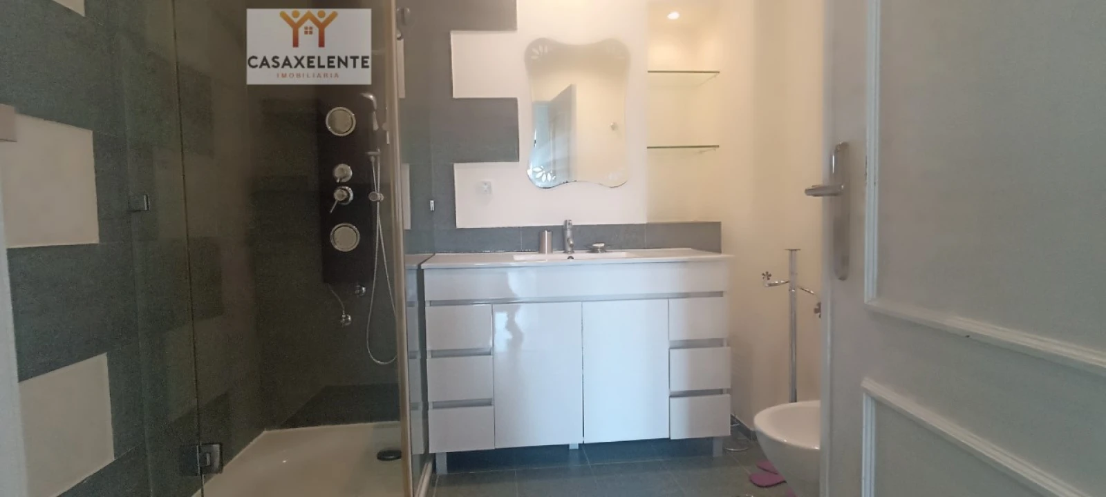 Apartamento T3 para Arrendamento em Carcavelos e Parede Foto 14