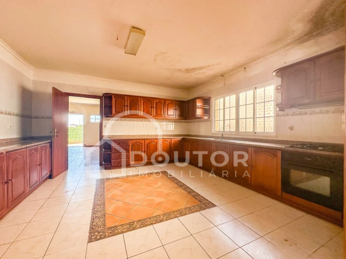 Moradia T3 para Venda em Canhas Foto 14