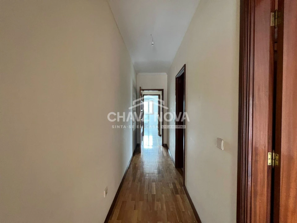 Apartamento T2 para Venda em Canidelo Foto 10