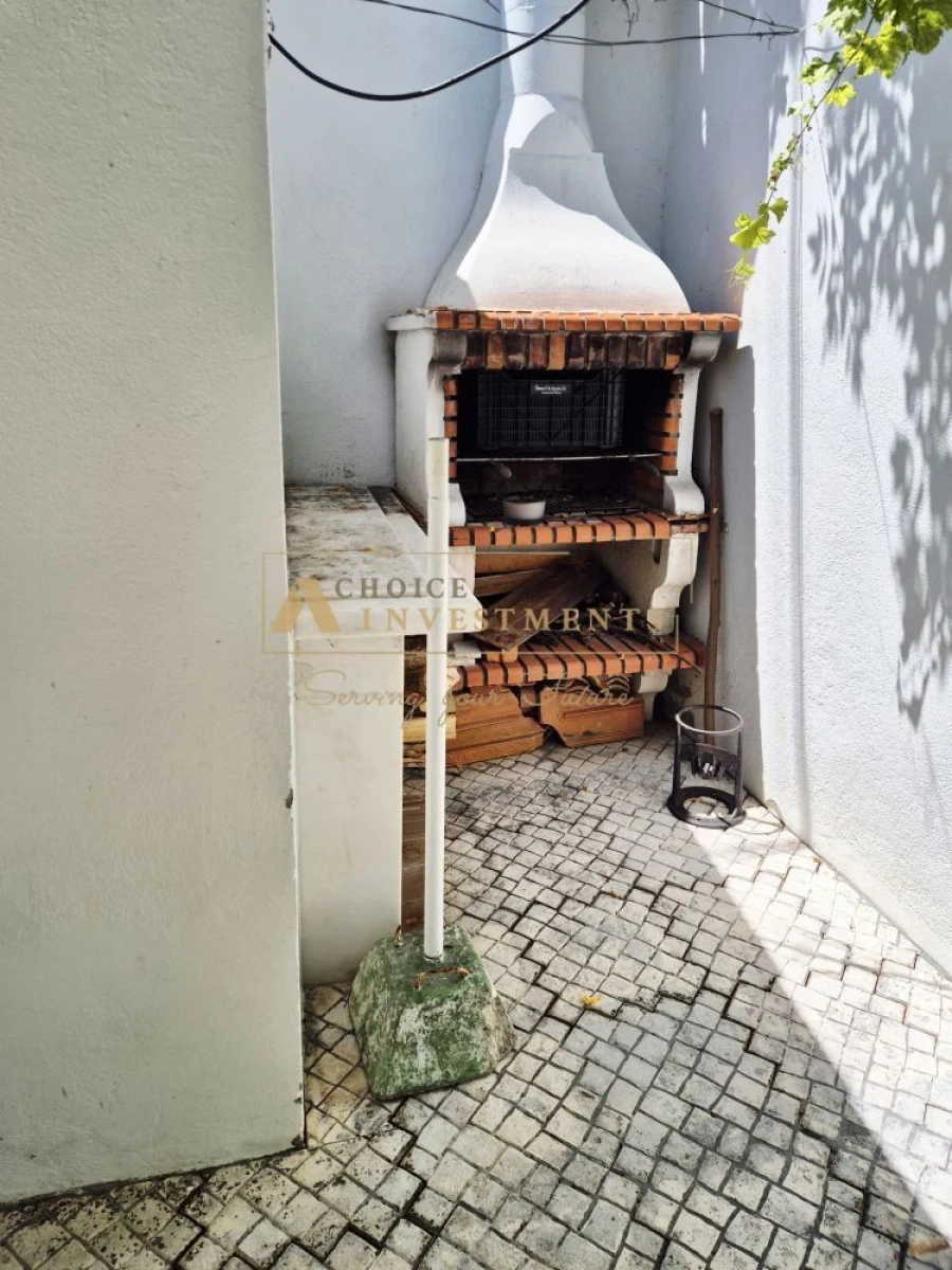 Moradia T5 para Venda em Cascais e Estoril Foto 18