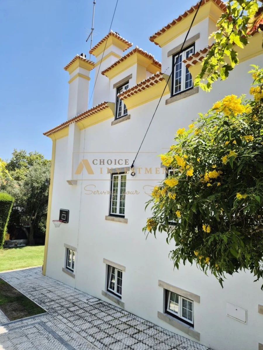 Moradia T5 para Venda em Cascais e Estoril Foto 2