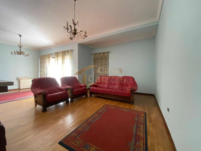 Moradia T4 para Venda em Nossa Senhora da Conceição, São Pedro e São Dinis Foto 10