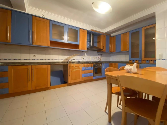 Moradia T4 para Venda em Nossa Senhora da Conceição, São Pedro e São Dinis Foto 16