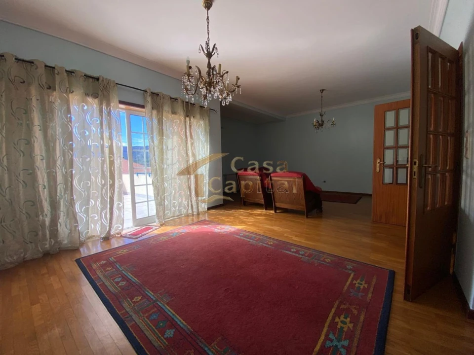 Moradia T4 para Venda em Nossa Senhora da Conceição, São Pedro e São Dinis Foto 9