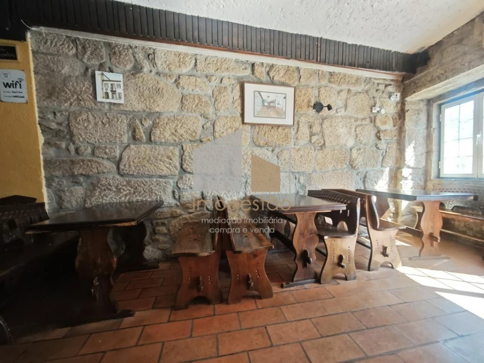 Loja para Trespasse em Vila Nova de Cerveira e Lovelhe Foto 7