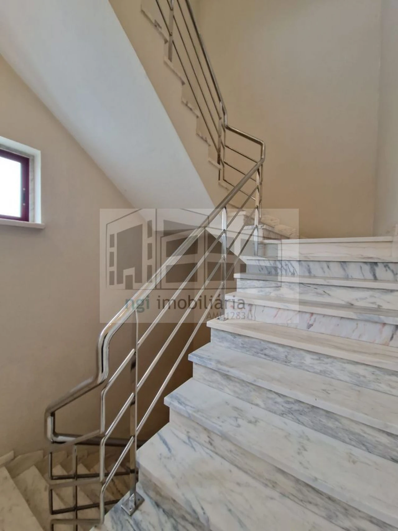 Loja para Venda em Alverca do Ribatejo e Sobralinho Foto 14