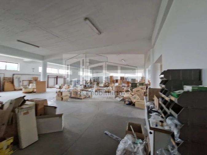 Loja para Venda em Alverca do Ribatejo e Sobralinho Foto 2