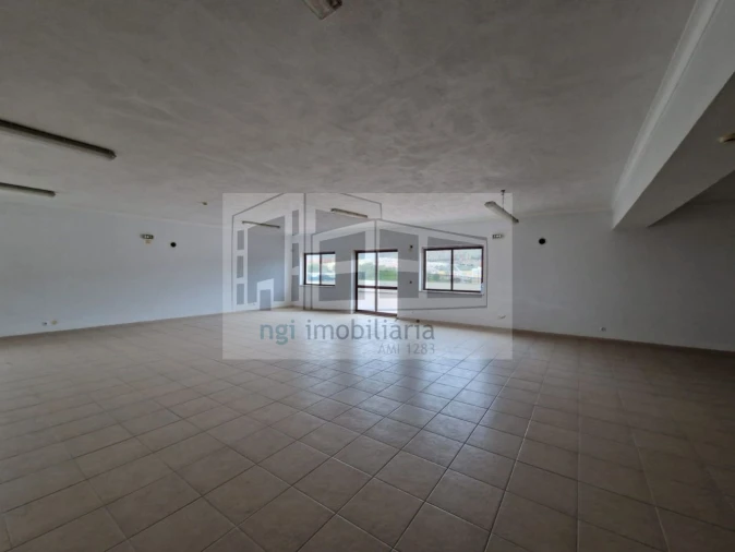 Loja para Venda em Alverca do Ribatejo e Sobralinho Foto 11