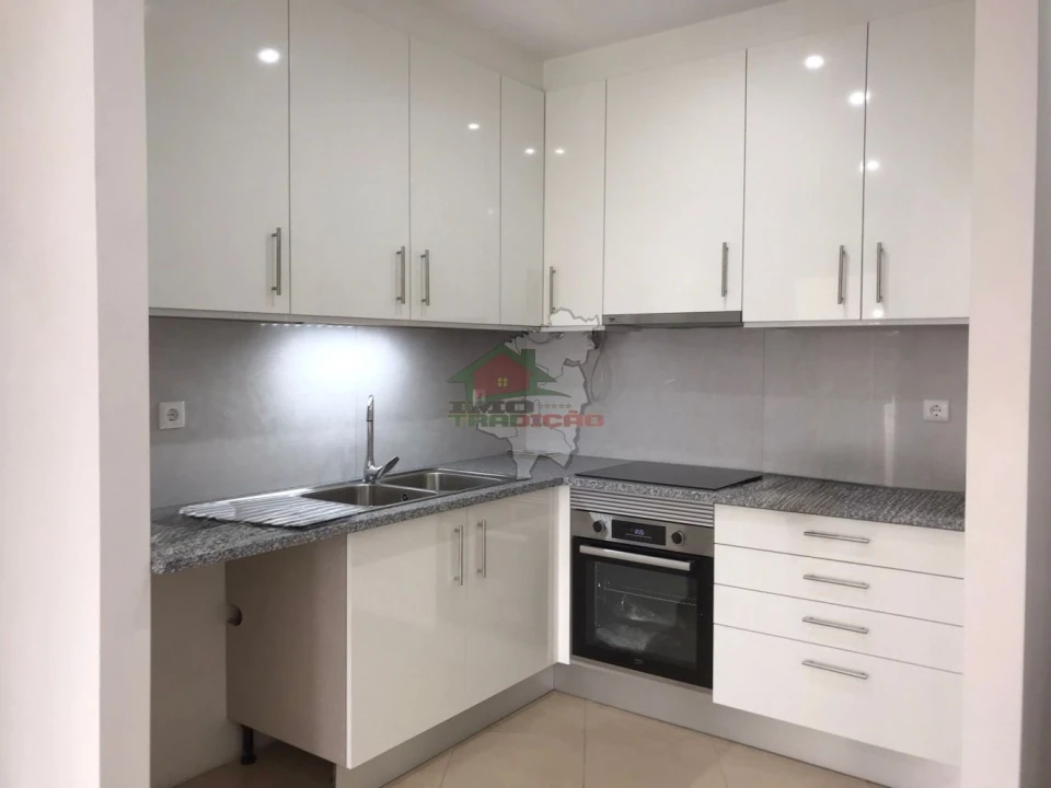 Apartamento T1 para Venda em Cernache do Bonjardim, Nesperal e Palhais Foto 8