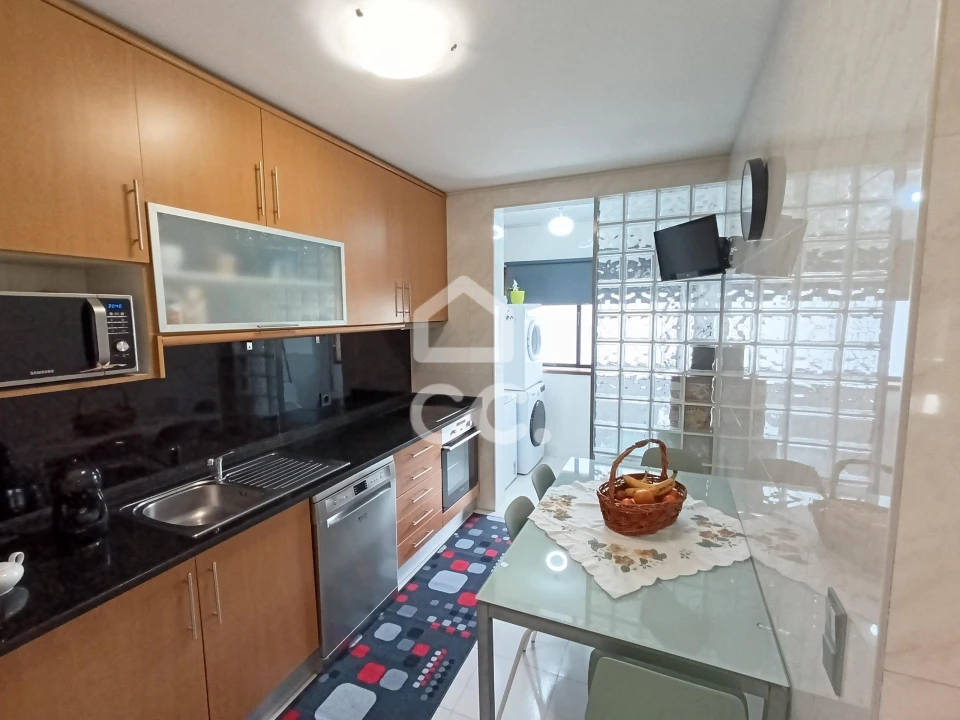 Apartamento T2 para Venda em Custoias Foto 11