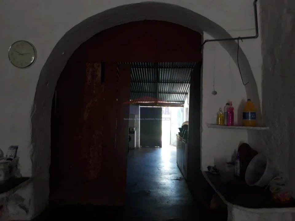 Moradia T1 para Venda em Ciladas Foto 4