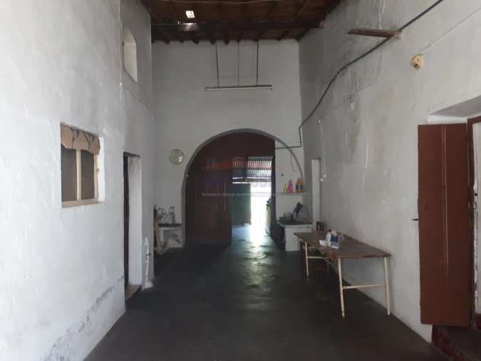 Moradia T1 para Venda em Ciladas Foto 2