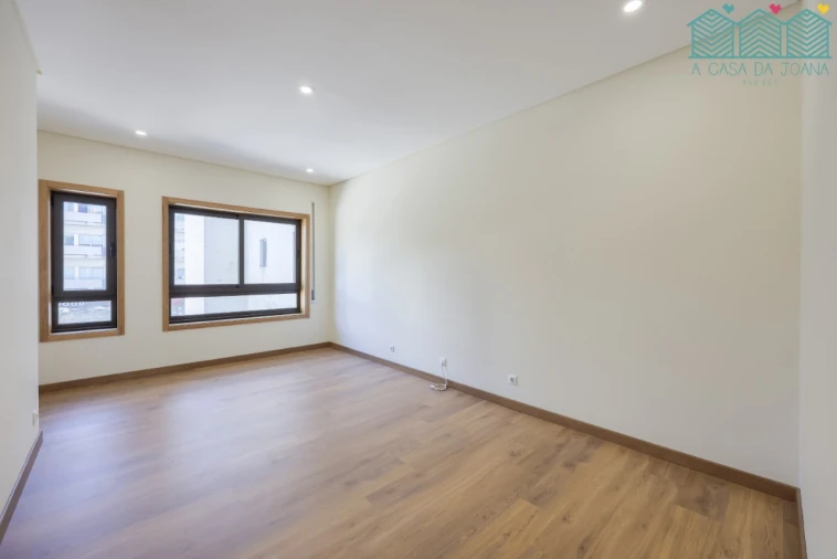 Apartamento T3 para Arrendamento em Glória e Vera Cruz Foto 17