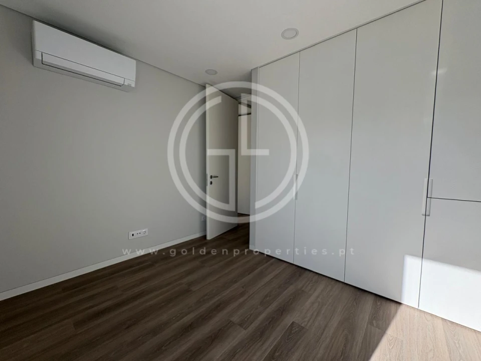 Apartamento T3 para Venda em Almancil Foto 8