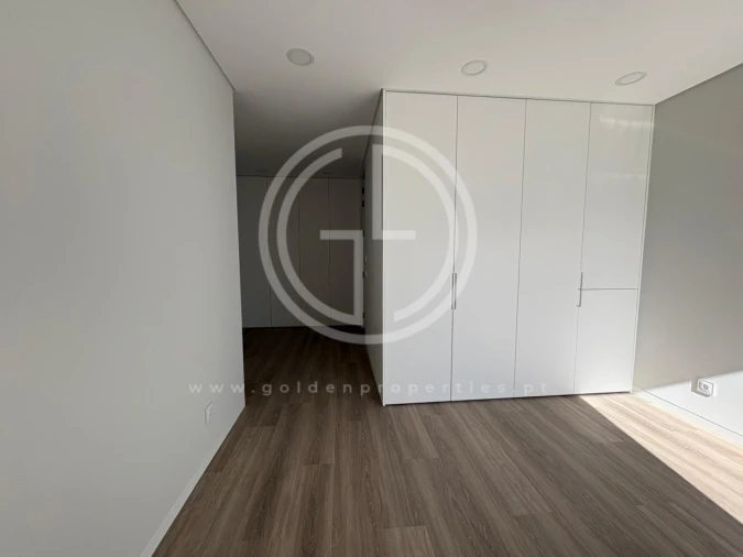 Apartamento T3 para Venda em Almancil Foto 2