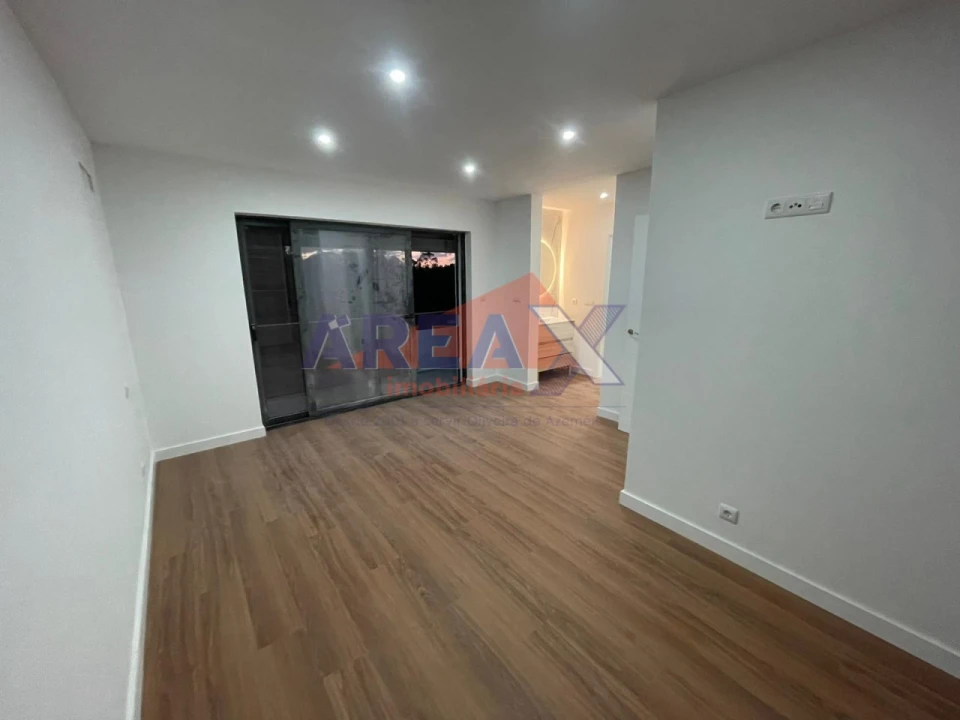 Moradia T3 para Venda em Vila de Cucujães Foto 17