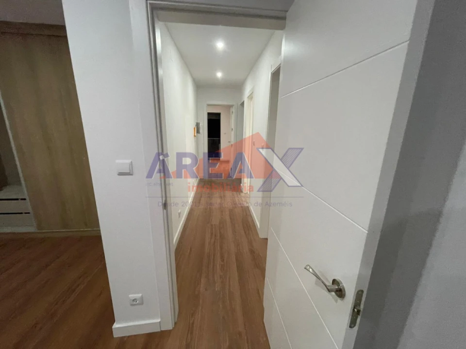 Moradia T3 para Venda em Vila de Cucujães Foto 22