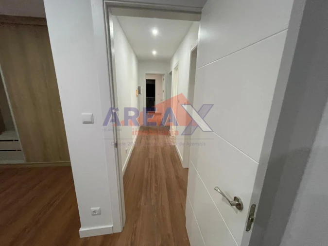 Moradia T3 para Venda em Vila de Cucujães Foto 22