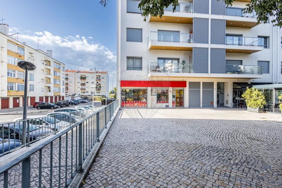 Negócio para Venda em Marvila, Ribeira Santarém, São Salvador, São Nicolau Foto 1