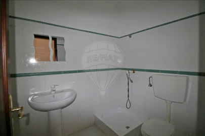 Apartamento T4 para Venda em Marvila, Ribeira Santarém, São Salvador, São Nicolau