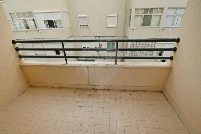Apartamento T4 para Venda em Marvila, Ribeira Santarém, São Salvador, São Nicolau