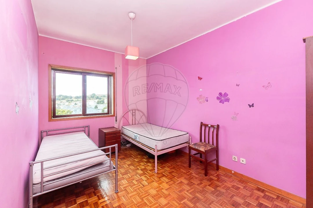 Apartamento T3 para Venda em Campanhã Foto 19