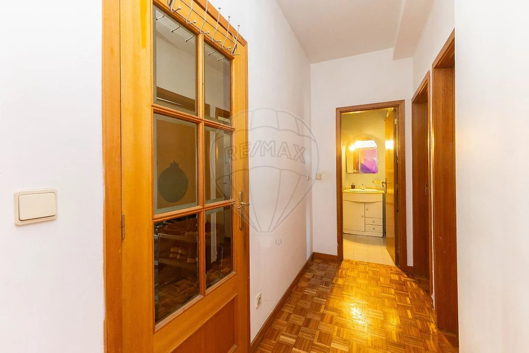 Apartamento T3 para Venda em Campanhã Foto 11