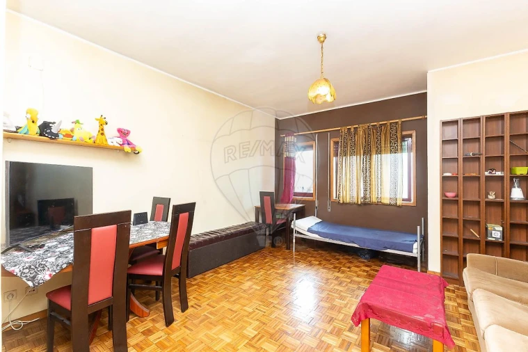 Apartamento T3 para Venda em Campanhã Foto 5