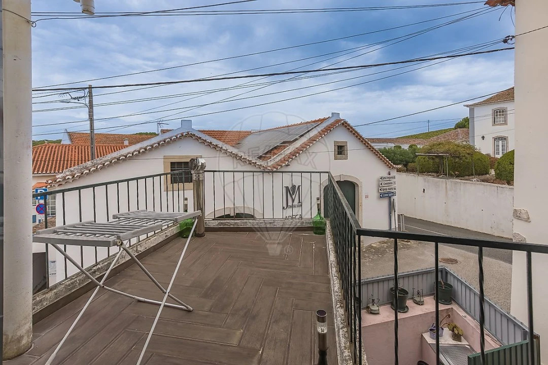 Moradia T2 para Venda em Carvoeira e Carmões Foto 25