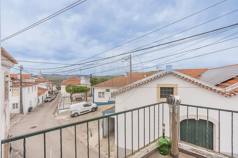 Moradia T2 para Venda em Carvoeira e Carmões Foto 24