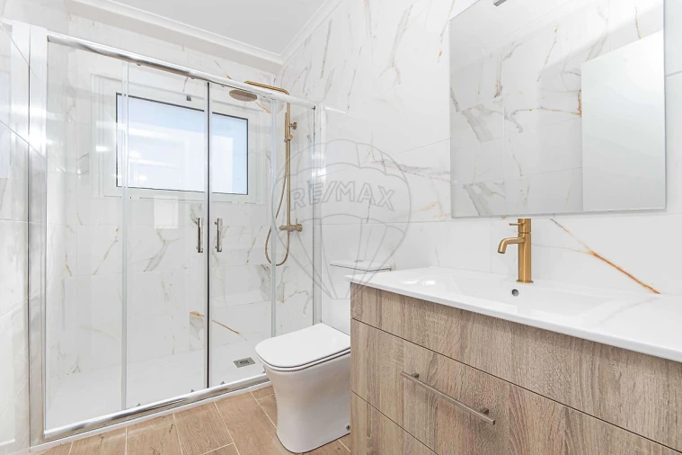 Moradia T2 para Venda em Ventosa Foto 17