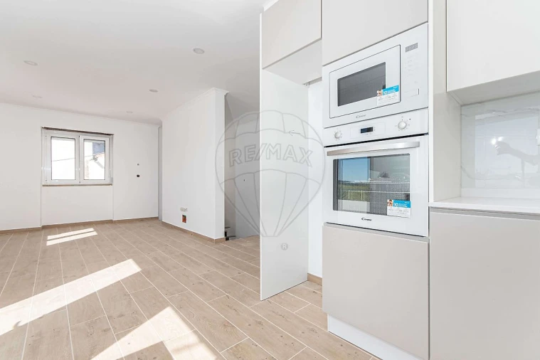 Moradia T2 para Venda em Ventosa Foto 8