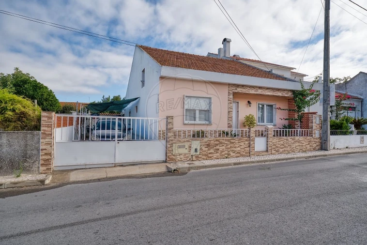 Moradia T3 para Venda em Alpiarça Foto 36